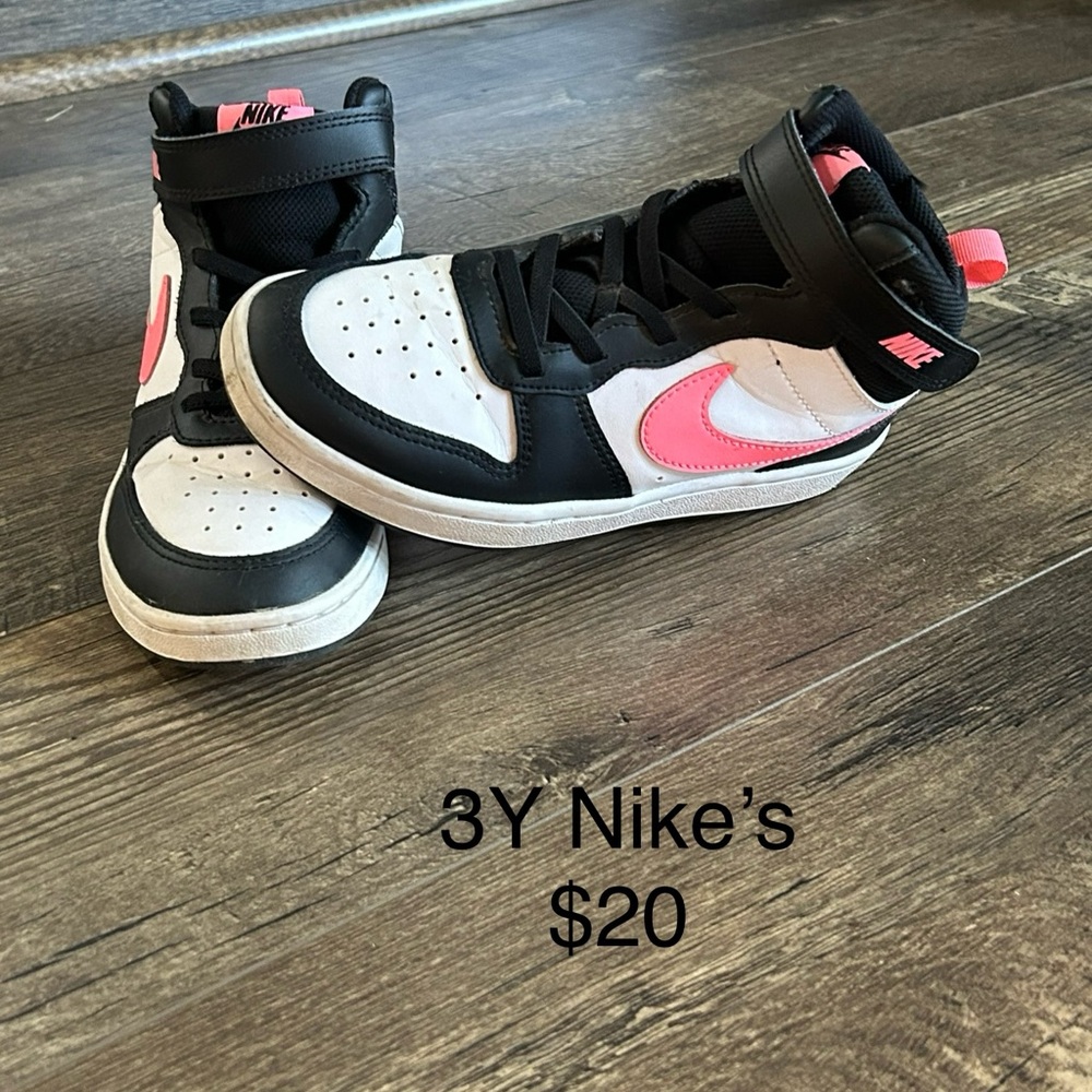 Girls Nike High Top Sneakers size 3Y